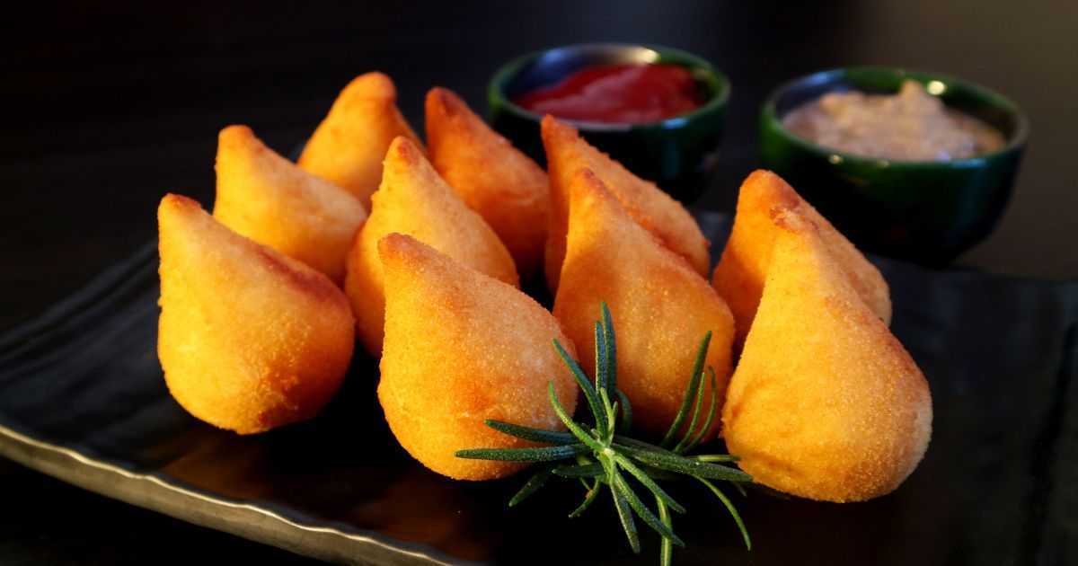 Como Surgiu a Coxinha: A História do Salgado Mais Querido do Brasil